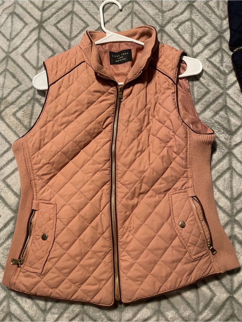 Love Tree Quilted Zip Vest in Dusty Rose Pink
